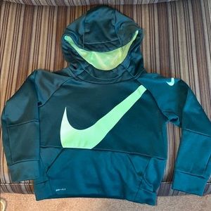 Nike thermal dry swoosh hoodie  3T dark green